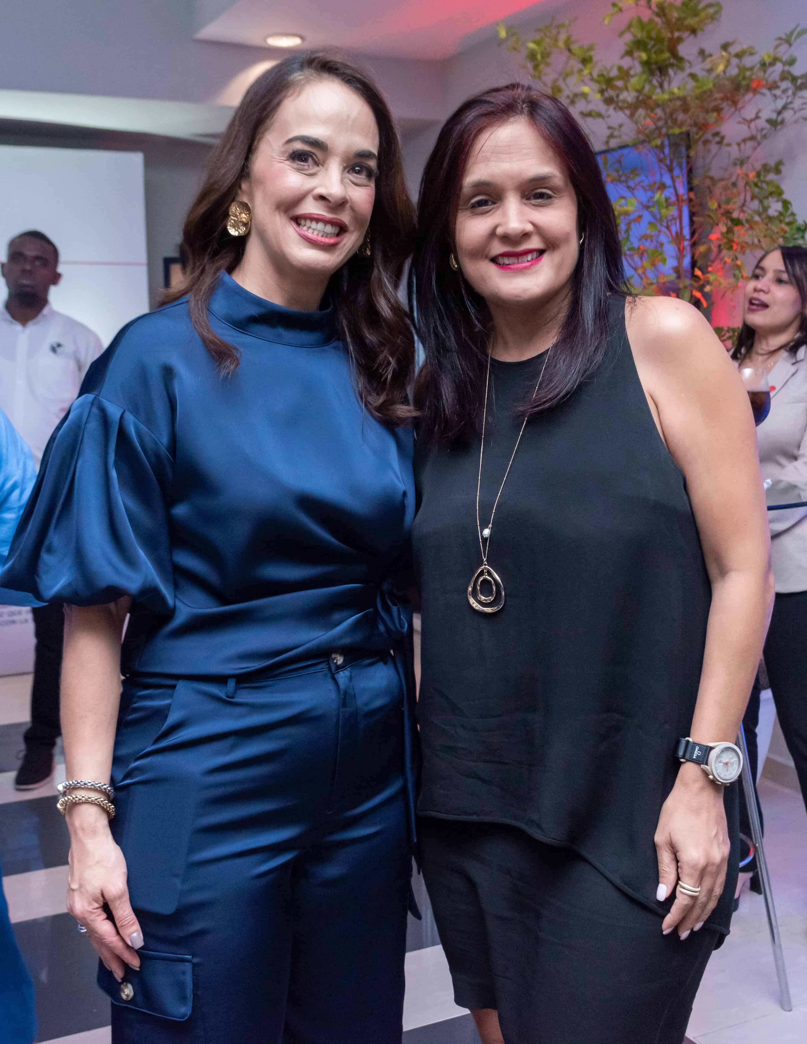 Monica Burdier e Liza Arzeno.