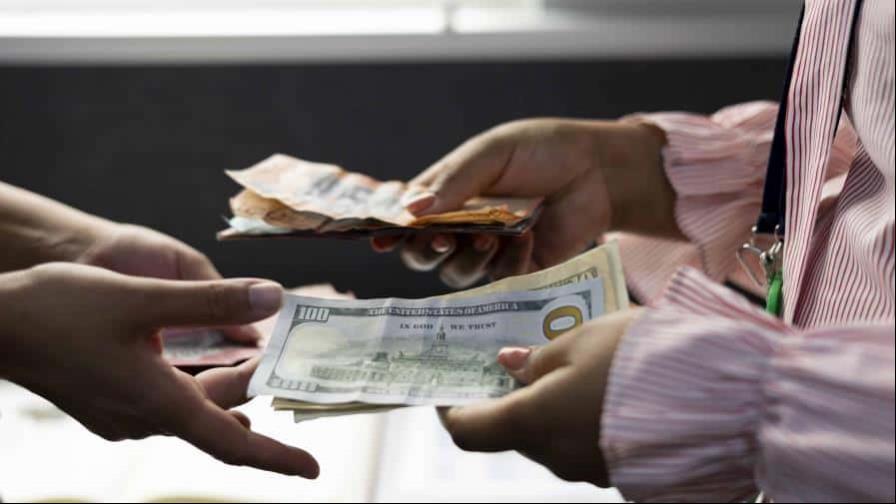 El Banco Central busca elevar supervisión sobre el mercado cambiario El Banco Central busca elevar supervisión sobre el mercado cambiario