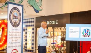 El historiador Miguel Estrella revela influencia de la numismática en símbolos patrios