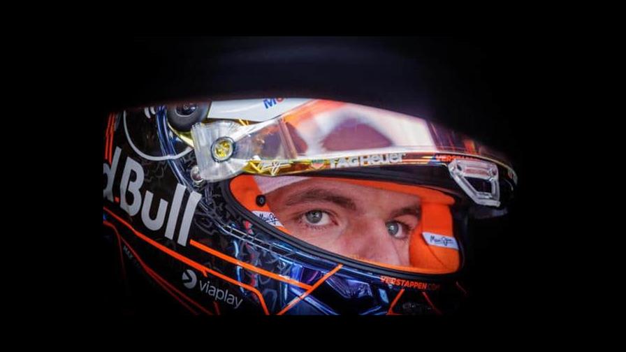 Verstappen veta a un periodista inglés antes del Gran Premio de Japón Verstappen veta a un periodista inglés antes del Gran Premio de Japón