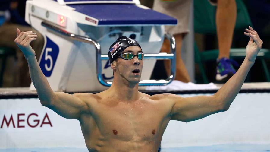Jugadores de Baltimore Ravens solicitan clases de natación a Michael Phelps Jugadores de Baltimore Ravens solicitan clases de natación a Michael Phelps