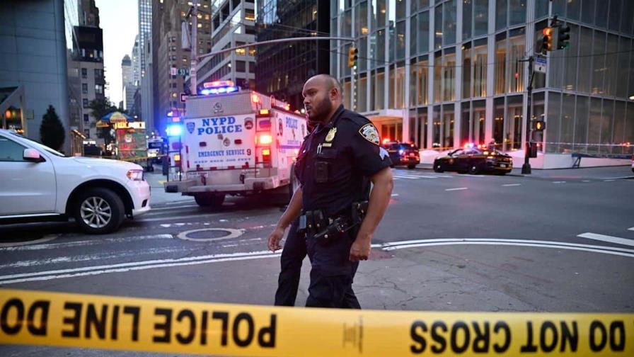 Emergen detalles del tirador de Nueva York: una nota de suicidio y antipsicóticos Emergen detalles del tirador de Nueva York: una nota de suicidio y antipsicóticos