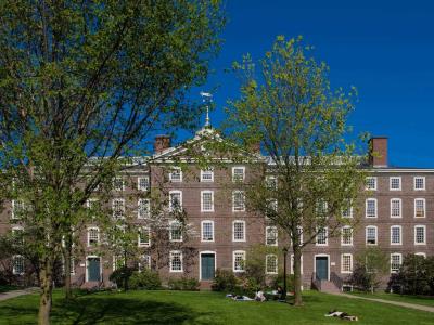 Universidad Brown logra acuerdo con Gobierno Trump