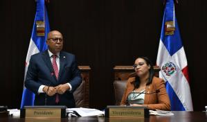 Pacheco reacciona a crítica de Raquel Arbaje y sus hijas al Código Penal: A mí no me gustó