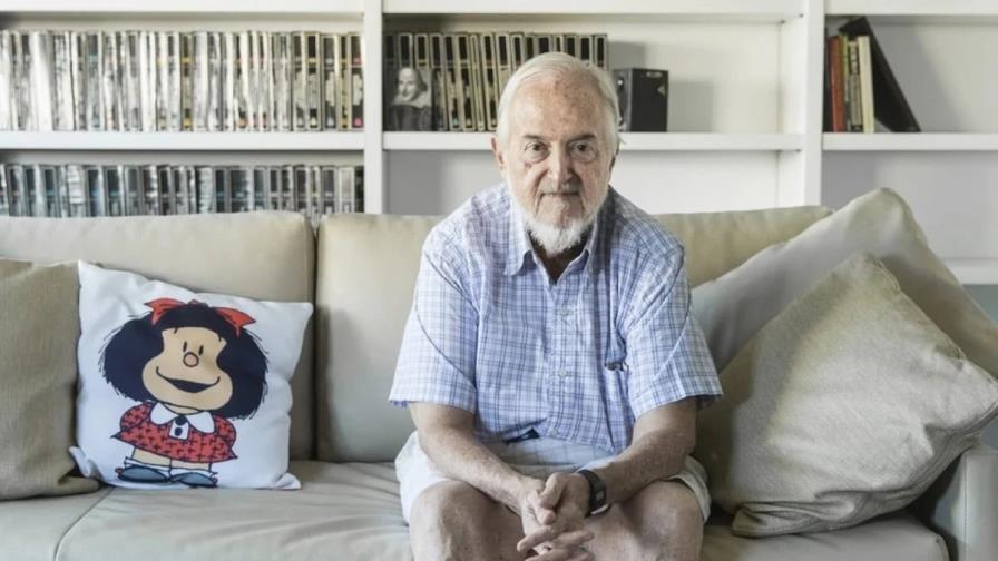 Fallece Daniel Divinsky, el editor argentino que llevó a Mafalda alrededor del mundo Fallece Daniel Divinsky, el editor argentino que llevó a Mafalda alrededor del mundo