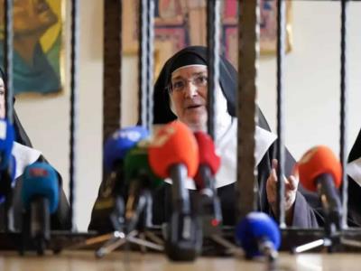 Tribunal ordena a monjas excomulgadas en España abandonar monasterio