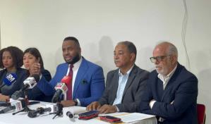 Comunicadores apoyan investigación de la fiscal Rosalba Ramos sobre extorsión mediática