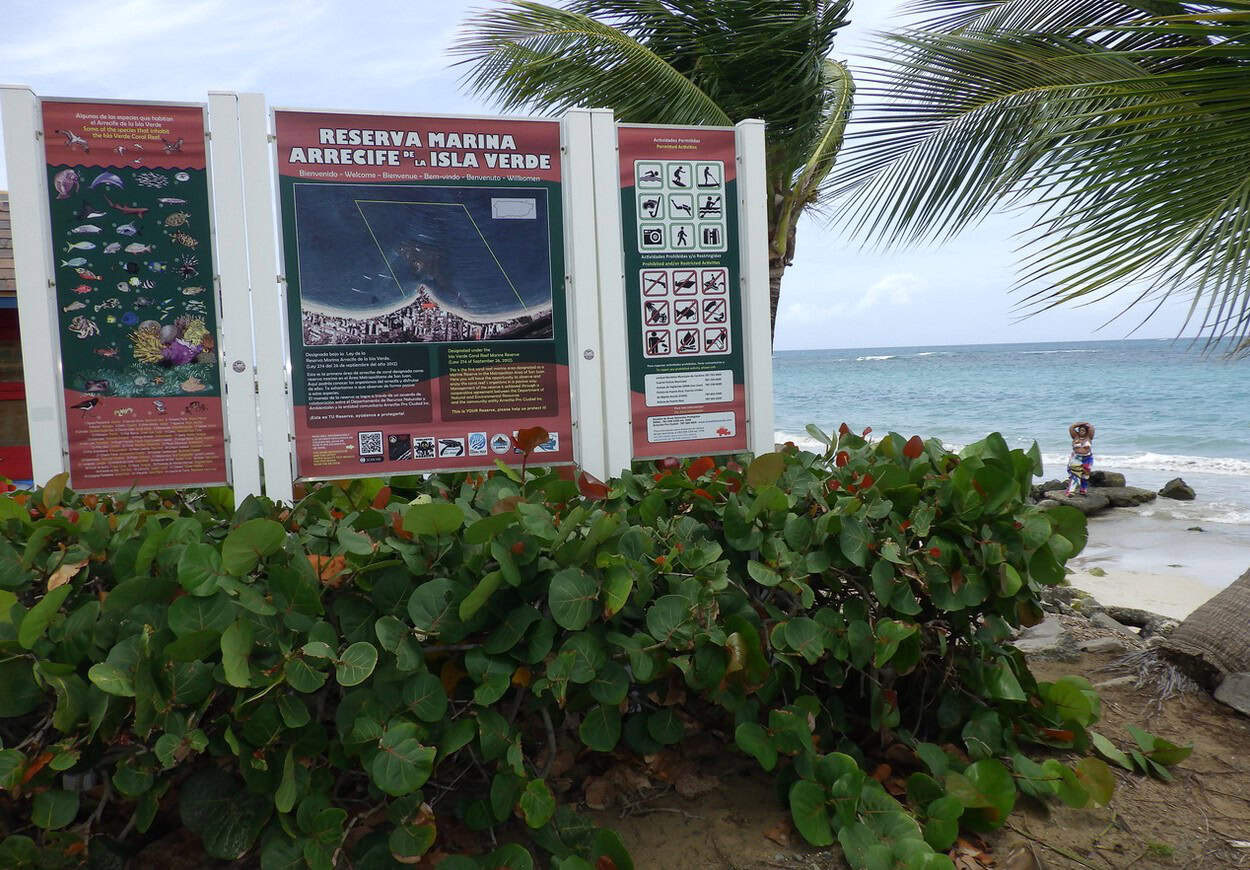 El arrecife de Isla Verde está protegido, pero los conservacionistas dicen que las protecciones no siempre se aplican.