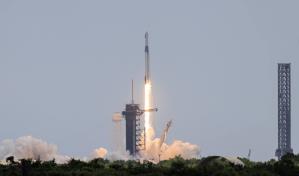 Nueva tripulación internacional está en marcha hacia la EEI