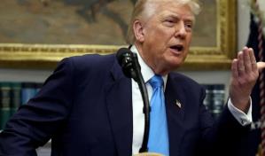 Trump critica a los senadores demócratas y los acusa de extorsionadores