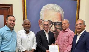 La reactivación de Gonzalo Castillo continúa: valida comité de base del PLD