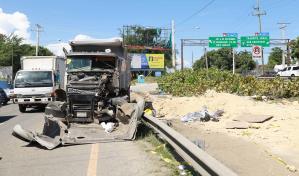 Muertos en la autopista 6 de Noviembre esperaban en cruce improvisado para atravesar la vía