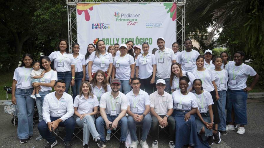 El centro pediátrico y de bienestar familiar Pediaben realiza rally ecológico familiar