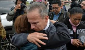 Liberan en México a expareja de la francesa Cassez tras casi 20 años preso por secuestro