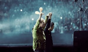 Fallece un hombre al caer de una grada durante un concierto de Oasis en Londres