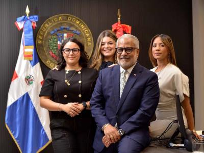 Consulado dominicano en Madrid inaugura nueva sede