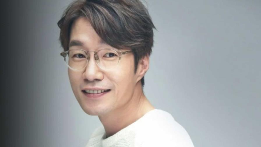 Hallan muerto al actor surcoreano Song Young-kyu, en su automóvil Hallan muerto al actor surcoreano Song Young-kyu, en su automóvil