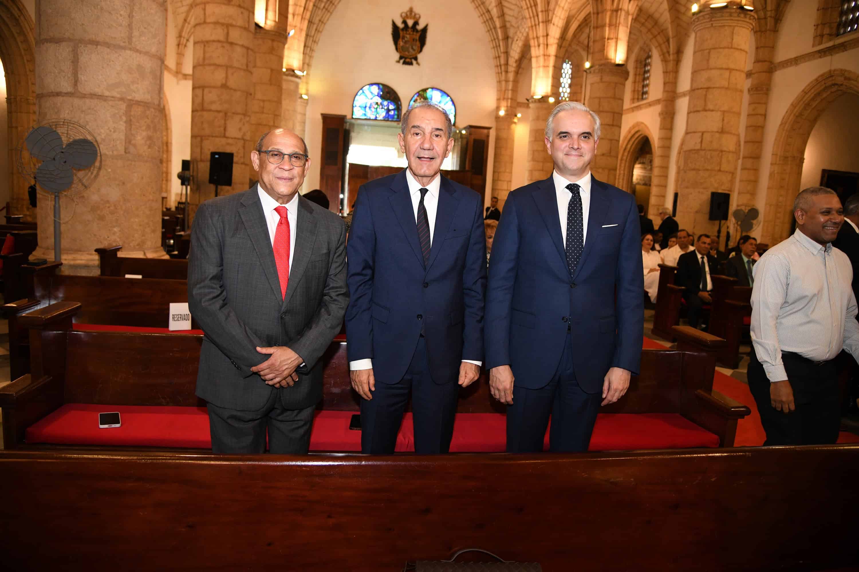 Rafael Santos Badía, Franklin García Fermín y Luis Miguel De Camps.