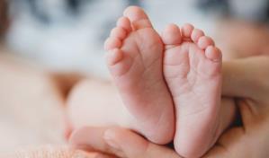 Nace bebé de un embrión congelado hace 30 años Nace bebé de un embrión congelado hace 30 años