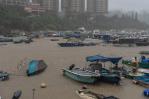 Alerta por lluvias torrenciales en Hong Kong, acumulación inédita en agosto desde el siglo XIX