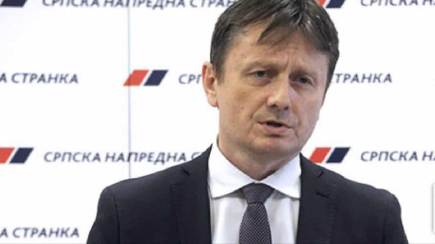 Un ministro serbio, muy grave tras sufrir un derrame cerebral en directo en televisión