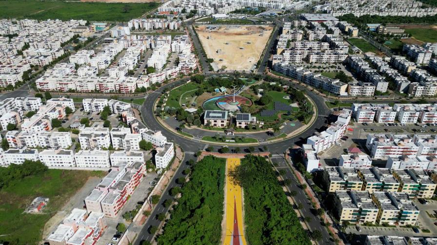 El Fideicomiso de Viviendas de Bajo Costo defiende transparencia en licitación en Ciudad Juan Bosch El Fideicomiso de Viviendas de Bajo Costo defiende transparencia en licitación en Ciudad Juan Bosch