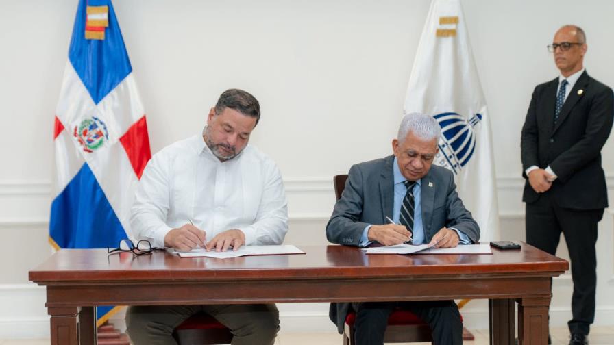 Medio Ambiente y Senado acuerdan impulsar política de sostenibilidad ambiental