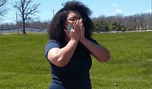 Juez de EE. UU. ordena libertad para víctima de trata condenada por muerte de abusador