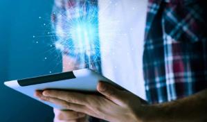 Asistentes de inteligencia artificial llevan al límite el ya debilitado ecosistema mediático