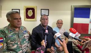 Autoridades de Santiago coordinan actos conmemorativos por el 162 aniversario de la Restauración