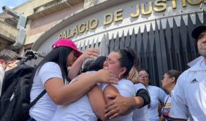 Nuestros muchachos son inocentes: madres claman la libertad de sus hijos detenidos en Venezuela
