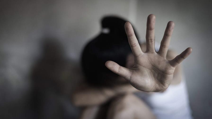 Protegida en la cama; castigada por decidir Protegida en la cama; castigada por decidir
