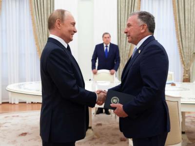 Vladimir Putin recibe emisario de Trump antes de vencer el ultimátum