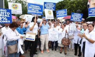 Gremios de salud mantienen presión con paros y manifestaciones en reclamo de reivindicaciones