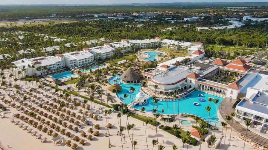 Paradisus Palma Real Golf & Spa Resort recibe tres reconocimientos en los LAWA 2025