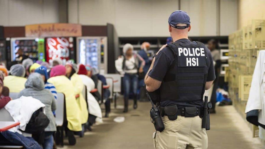 Trump recurre a c&aacute;rceles locales para albergar migrantes ante alza del 49 % en detenciones