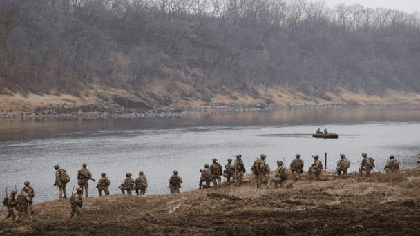 Desertor norcoreano cruza a nado a Corea del Sur - Diario Libre