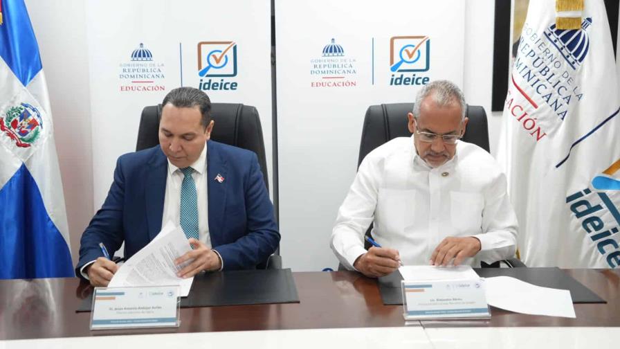 Ideice y el CND firman acuerdo para concientizar sobre uso de drogas en estudiantes Ideice y el CND firman acuerdo para concientizar sobre uso de drogas en estudiantes