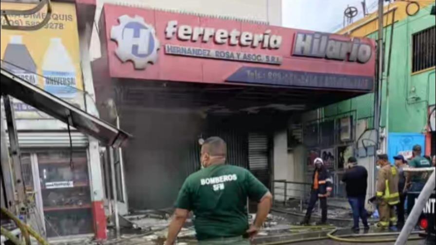 Dos incendios provocan millonarias pérdidas en San Francisco de Macorís Dos incendios provocan millonarias pérdidas en San Francisco de Macorís