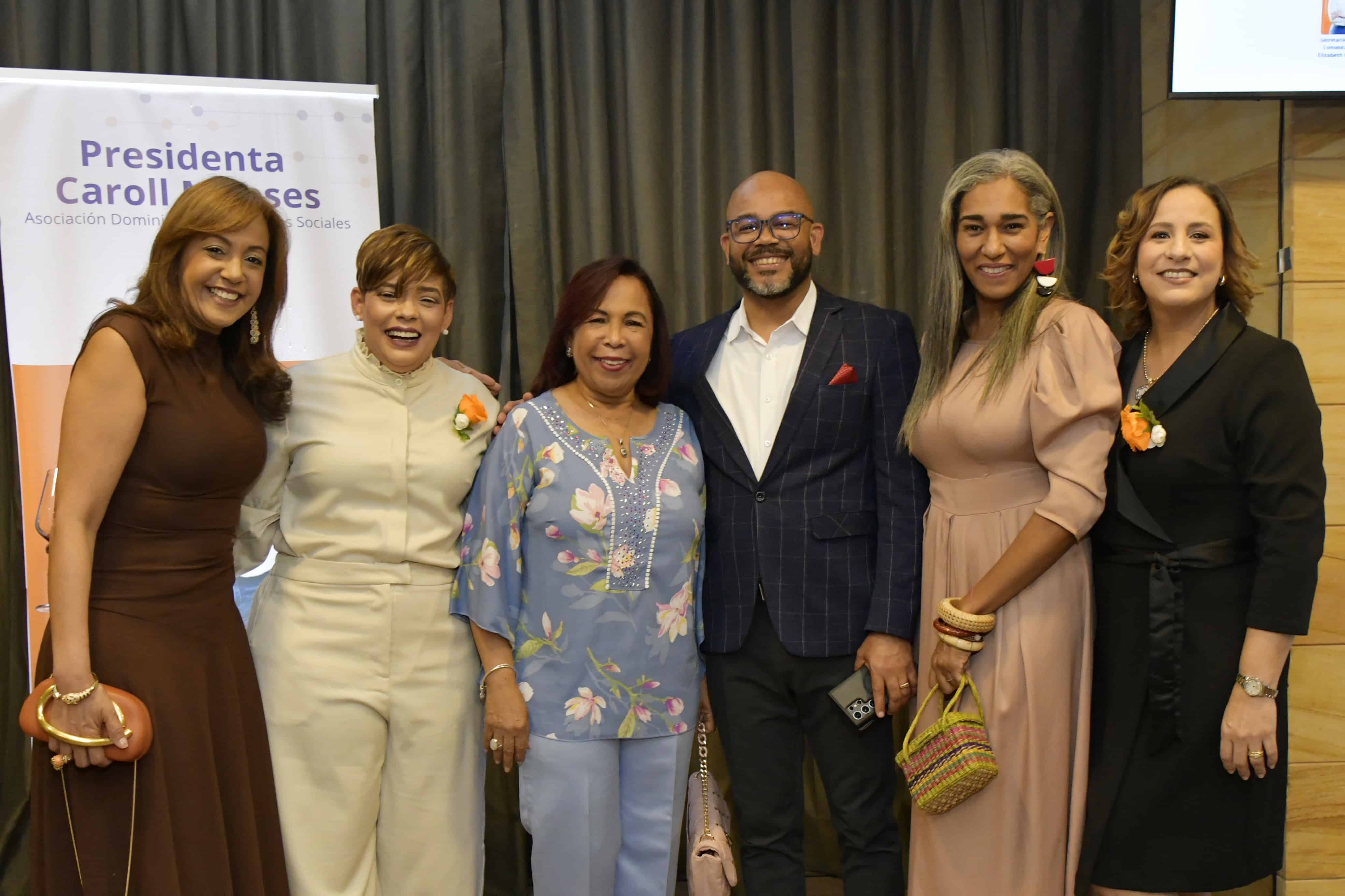 Yaira Cassó, Ana Mercy Otáñez, Zoila Puello,  José Alberto Selmo, Rosa Arredondo y Yohanna Hilario.