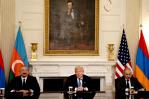 Armenia y Azerbaiyán firman ante Trump un acuerdo para poner fin a su conflicto
