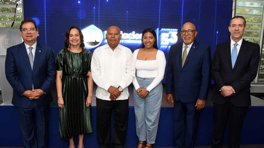 La Nacional presenta su nueva campa&ntilde;a "Por ti"