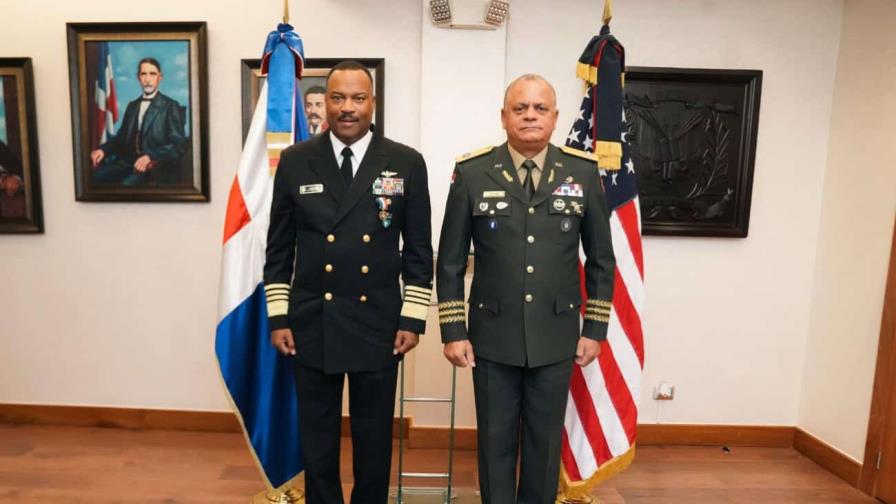 República Dominicana y el Comando Sur de EE. UU. acuerdan enfrentar amenazas transnacionales República Dominicana y el Comando Sur de EE. UU. acuerdan enfrentar amenazas transnacionales