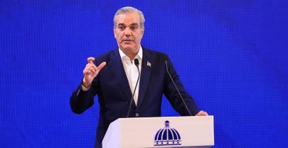 Abinader evita responder sobre nombramiento de Zorrilla Ozuna y se centra en cómo encontró Inespre