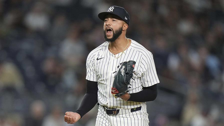 Devin Williams lanza un dardo a los fanáticos de los Yanquis tras firmar con los Mets