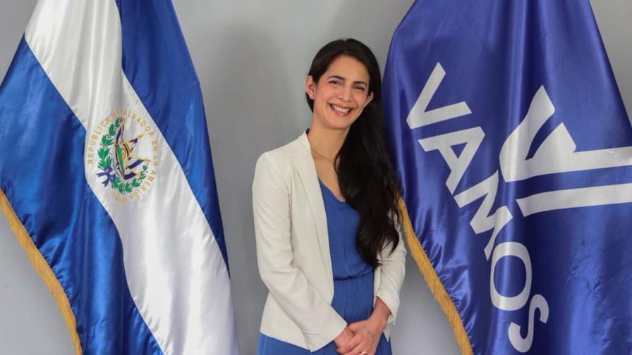 Diputada presenta recurso contra la reelección indefinida en El Salvador