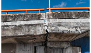 Osiris de León: lo observado en el elevado de la Churchill no es una grieta y no representa peligro