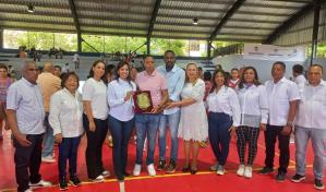Los Mina debuta con triunfo en el arranque del primer torneo femenino de la provincia Santo Domingo Los Mina debuta con triunfo en el arranque del primer torneo femenino de la provincia Santo Domingo