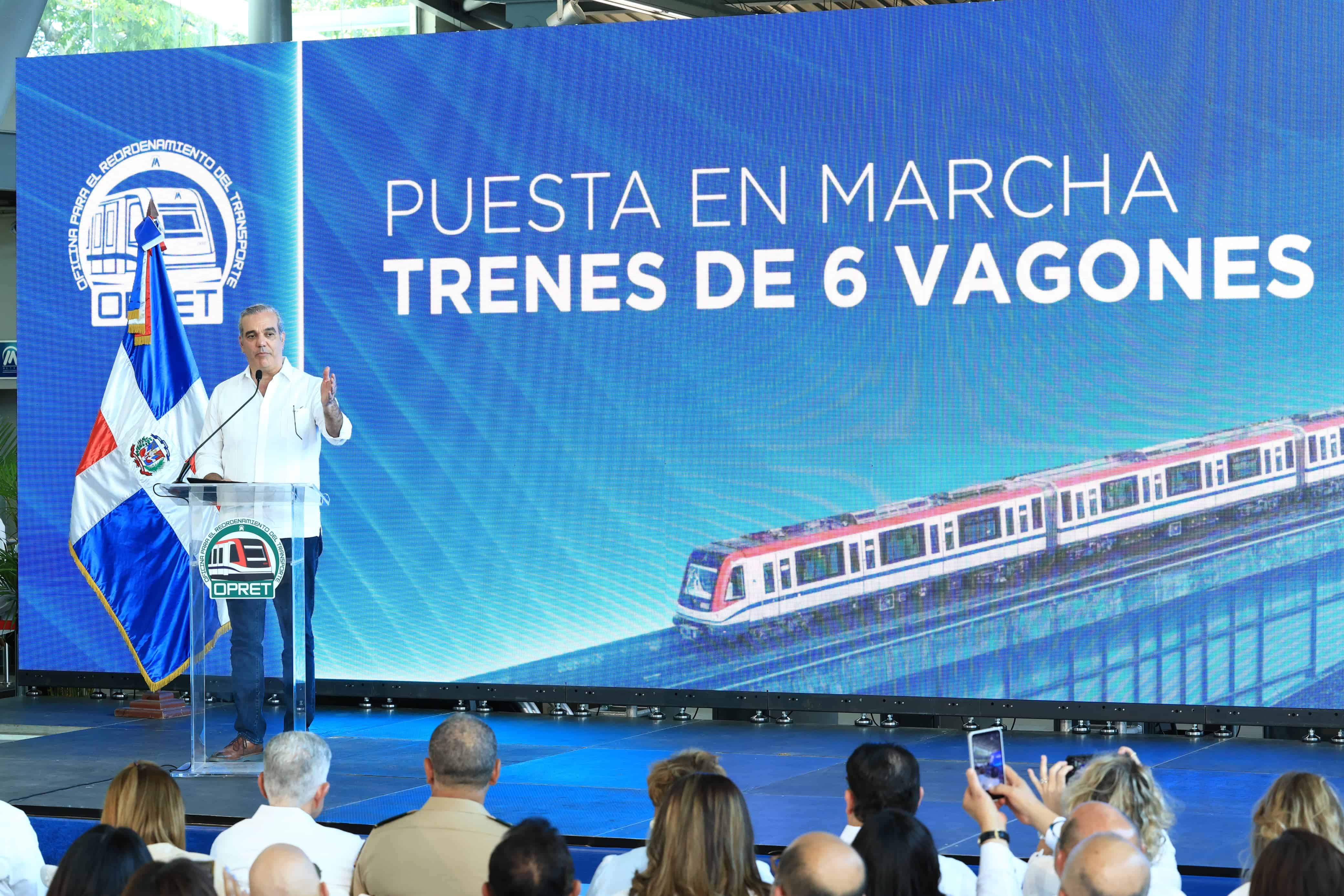 Abinader durante el acto.
