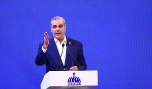 Abinader reconoce que cerca de 3,000 dominicanos necesitan entrar al programa de Alto Costo